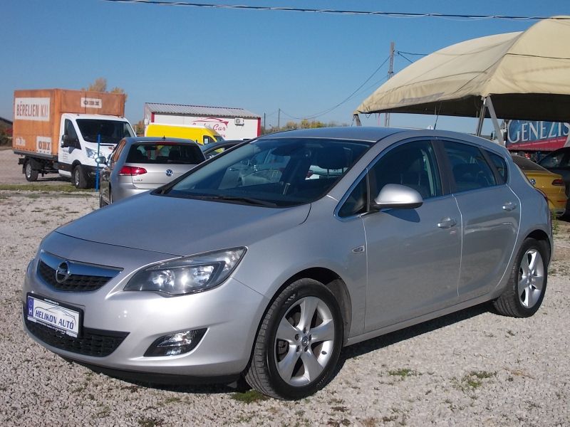 Opel ASTRA J 1.4