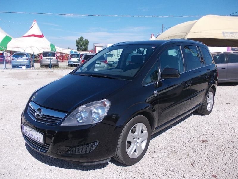 Opel Zafira 1.6 Club111