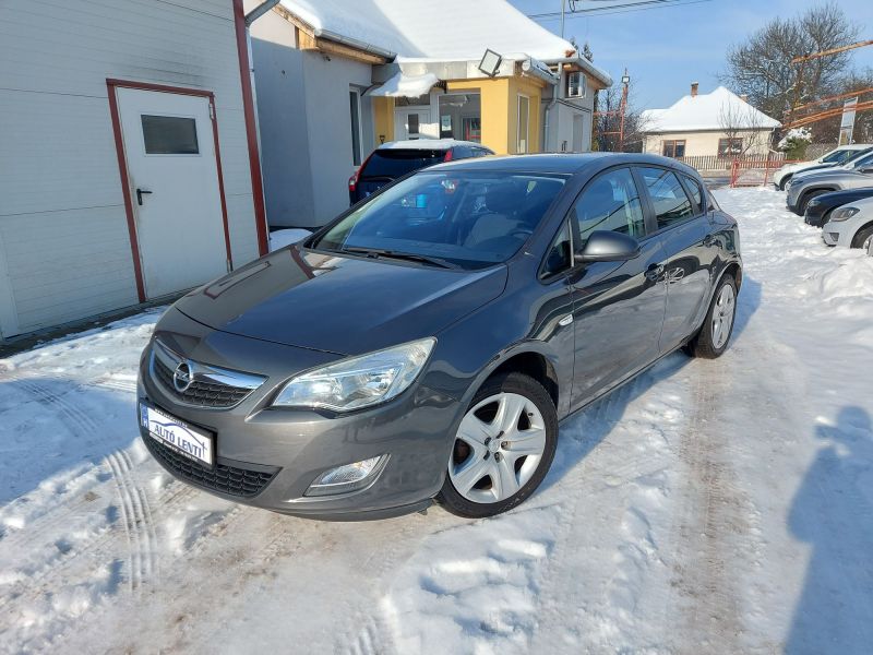 Opel Astra J 1.4 Szervizk 1.Tulaj