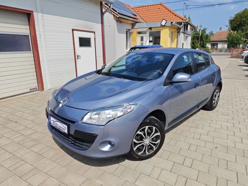 Renault Megane 1.6 szervizk 170e km