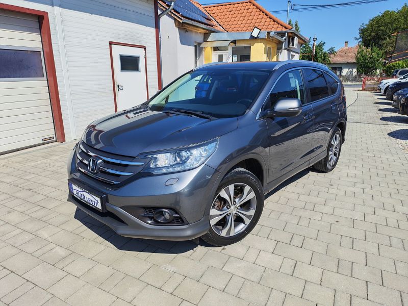 Honda CRV 2.2 i-CTDi 4x4 Szervizk 